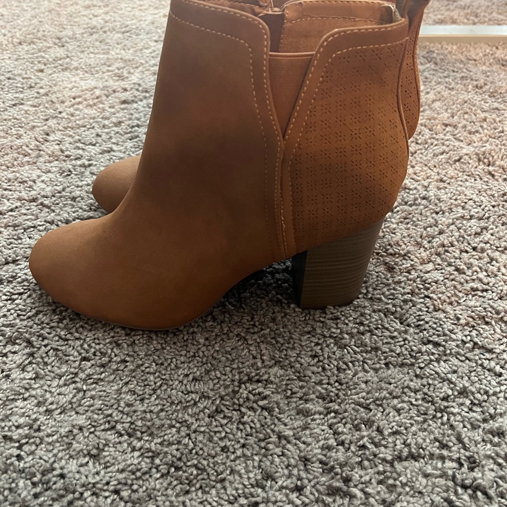 Tan booties never worn wide width